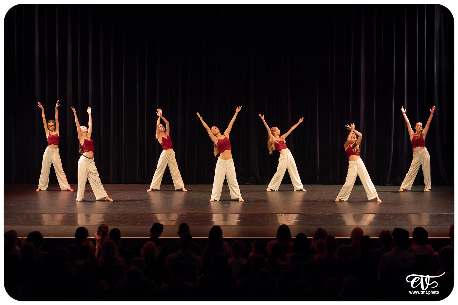 ECOLE DE DANSE CÉCILE ADAMOW